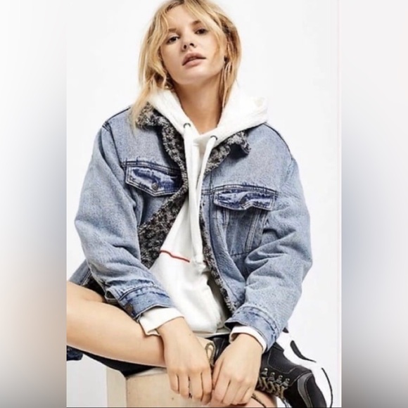 Free People Wild One Denim Sherpa Jean Jacket XS S like new - Picture 1 of 5